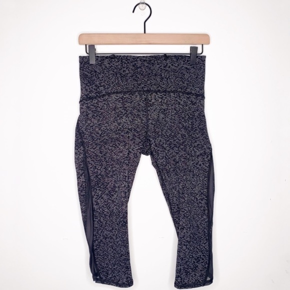 Lululemon Outrun 17" Splatter White & Black Size 8 - Picture 3 of 8